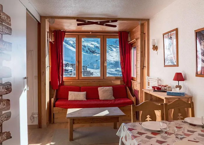 Val Thorens: Appart 28M², 4 Pers, Plein Centre, Balcon, Ascenseur - Fr-1-637-21