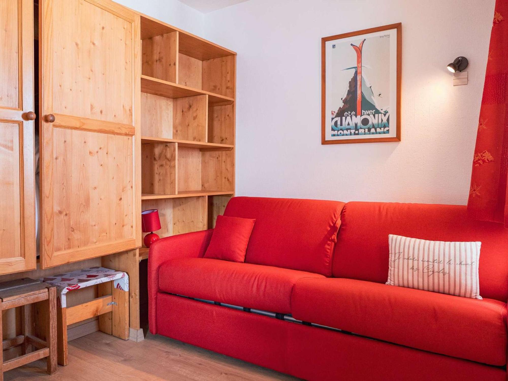 Appartement Val Thorens: 28m², 4 Pers, Plein Centre, Balcon, Ascenseur - Fr-1-637-21